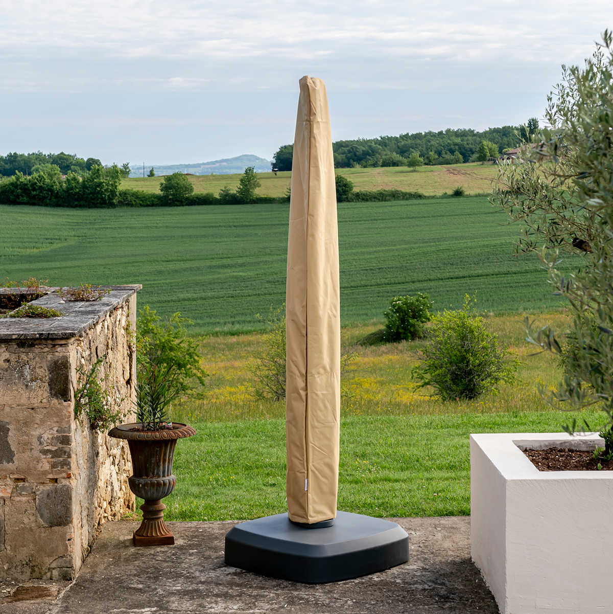 Housse de protection pour parasol droit