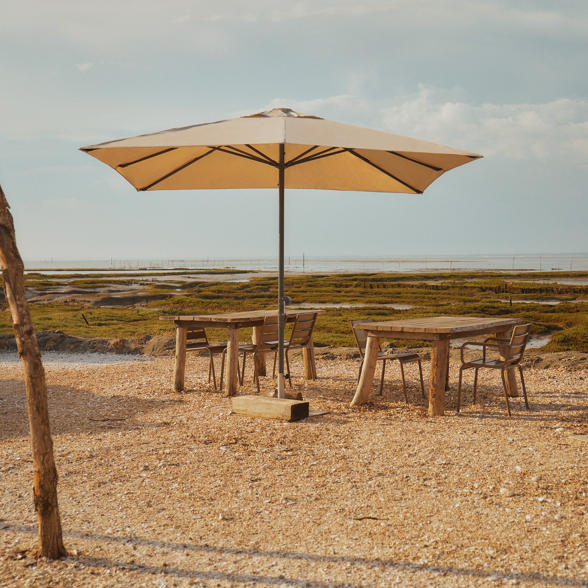 Parasol droit anti-vent Aura 3x2m