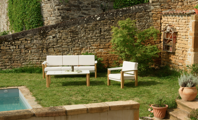 <h2>Faire durer la vie dehors</h2>