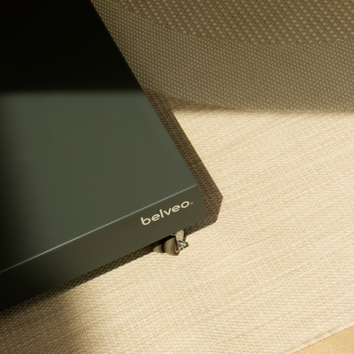 Grecale wheeled base for straight parasol