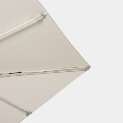 Parasol déporté anti-vent Mistral 3x3m structure gris clair