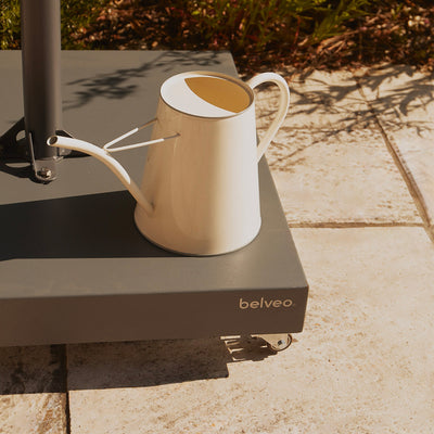 Grecale wheeled base for straight parasol